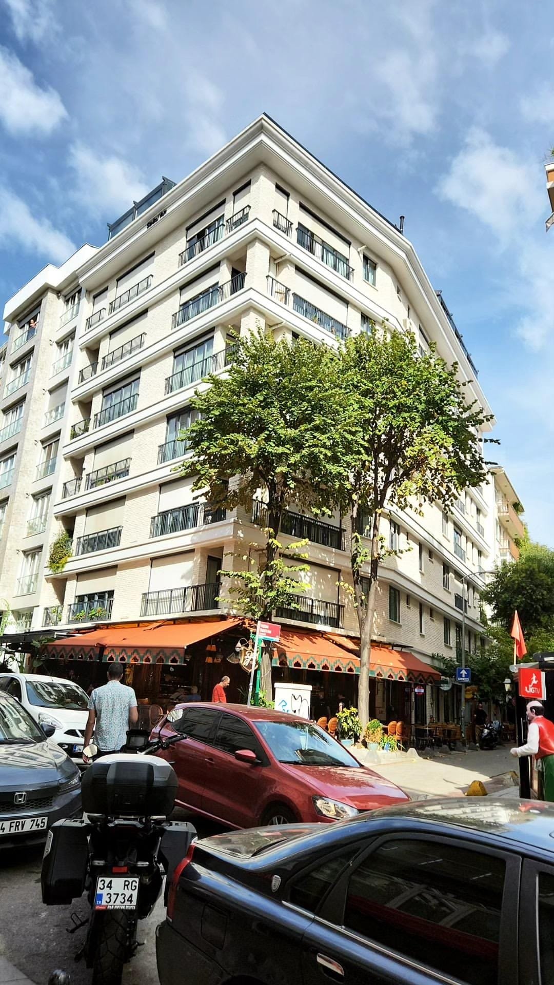 Moda Köşem Apartmanı — Kadıköy/Moda
